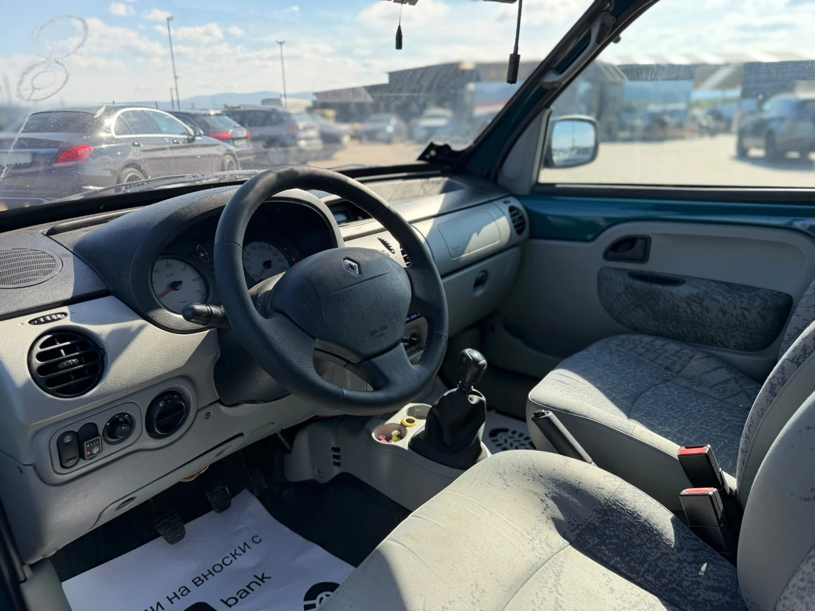 Renault Kangoo / 1.6I / GAS / , снимка 9 - Автомобили и джипове - 56294781