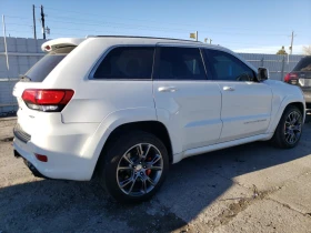 Jeep Grand cherokee SRT-8 6.4 Обдух* Дистроник* Алкантара* Пано* - 37500 лв. - 42770224 | Car24.bg