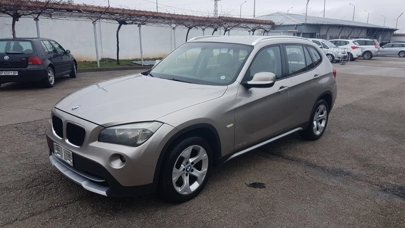 BMW X1 2.0 D 143кс x-DRIVE, снимка 1 - Автомобили и джипове - 39303825