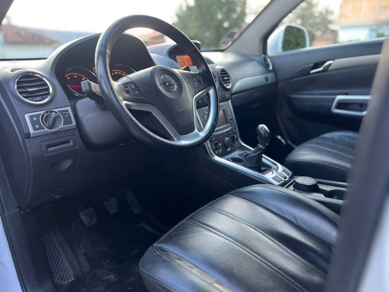 Opel Antara 2.2CDTI-163кс= 4х4= 6СКОРОСТИ= NAVI= ПОДГРЕВ FEIS, снимка 13 - Автомобили и джипове - 48751733