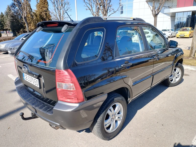 Kia Sportage active 2.0i -Бензин, снимка 6 - Автомобили и джипове - 49403669