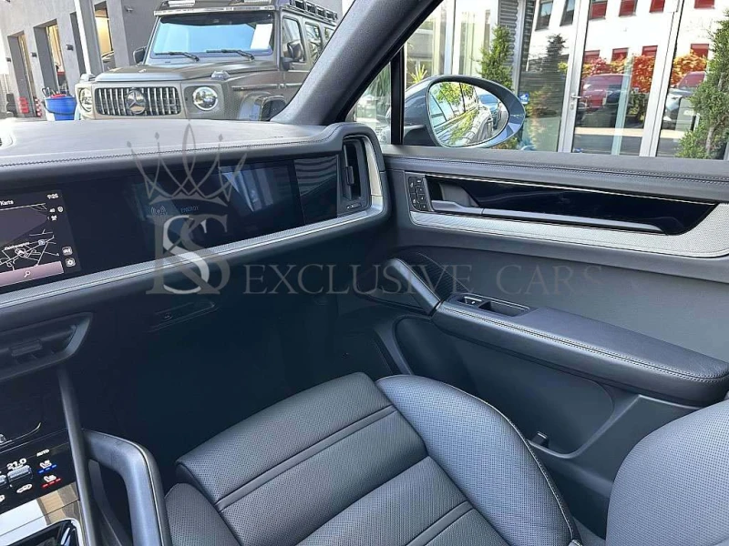 Porsche Cayenne COUPE* E-HYBRID* 360* ОБДУХВАНЕ* PANO* MATRIX* , снимка 11 - Автомобили и джипове - 51352792