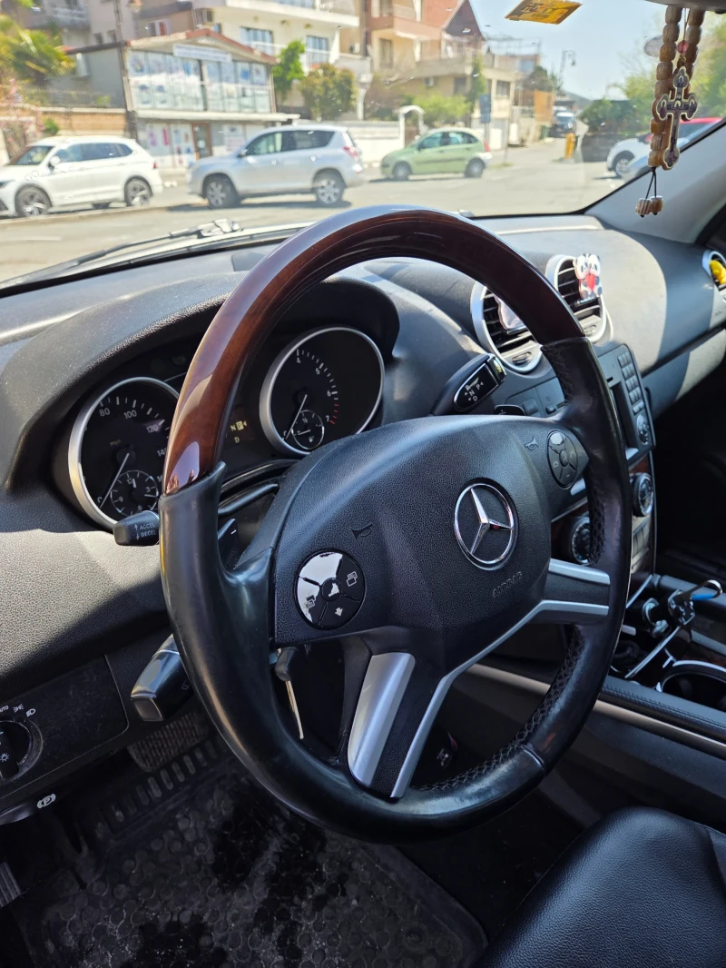 Mercedes-Benz ML 350, снимка 12 - Автомобили и джипове - 52646675