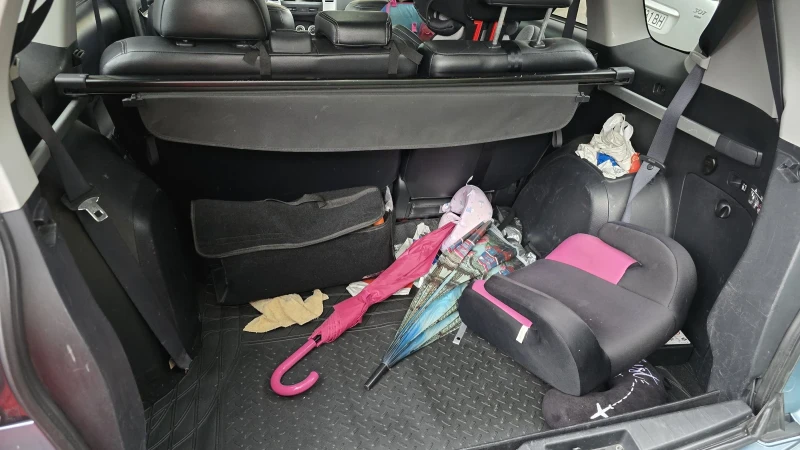 Peugeot 4007 2.2 HDI, снимка 8 - Автомобили и джипове - 53079107