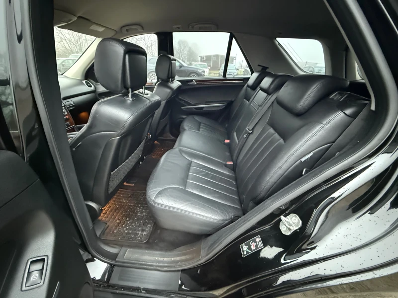 Mercedes-Benz ML 320 CDi 224к.с * АМG-Пакет* * Навигация* , снимка 15 - Автомобили и джипове - 53082809