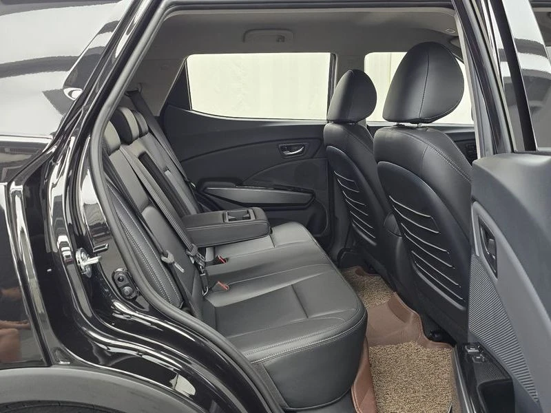 SsangYong Tivoli 1.6 2WD| 128к.с.| ВКЛ.ТЕХНОТЕСТ, снимка 11 - Автомобили и джипове - 55276755