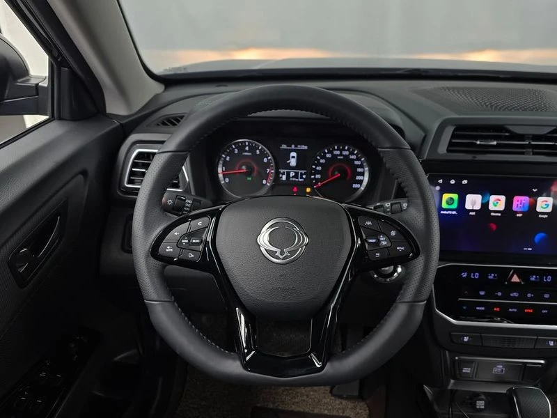 SsangYong Tivoli 1.6 2WD| 128к.с.| ВКЛ.ТЕХНОТЕСТ, снимка 13 - Автомобили и джипове - 55276755