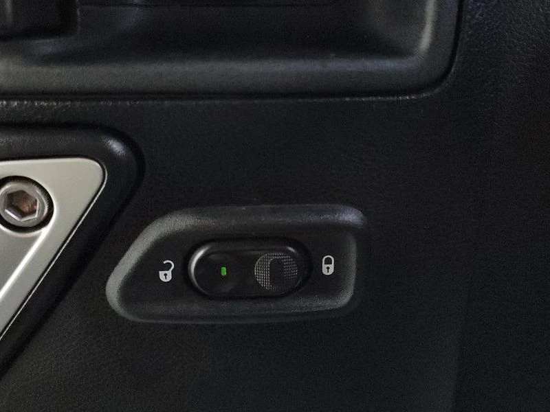 Jeep Wrangler 3.8 3.8 Automatic | Mobile.bg � ����������� 15