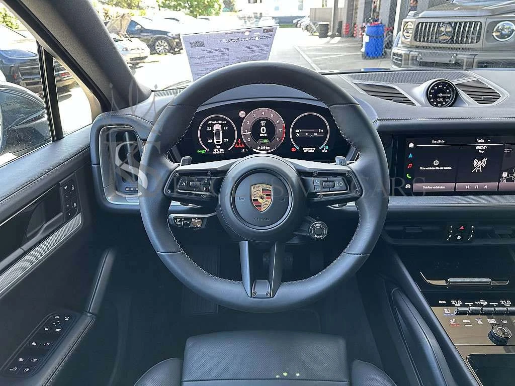 Porsche Cayenne COUPE* E-HYBRID* 360* ОБДУХВАНЕ* PANO* MATRIX*  - изображение 7