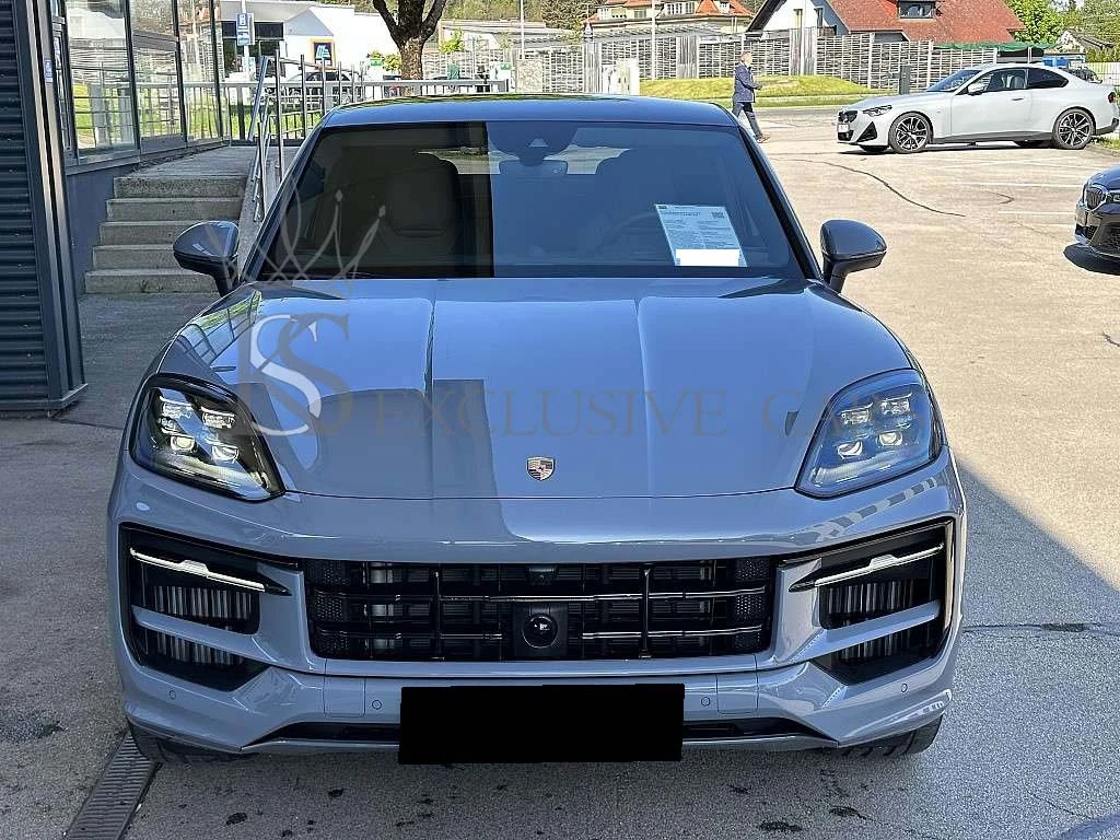 Porsche Cayenne COUPE* E-HYBRID* 360* ОБДУХВАНЕ* PANO* MATRIX*  - изображение 2