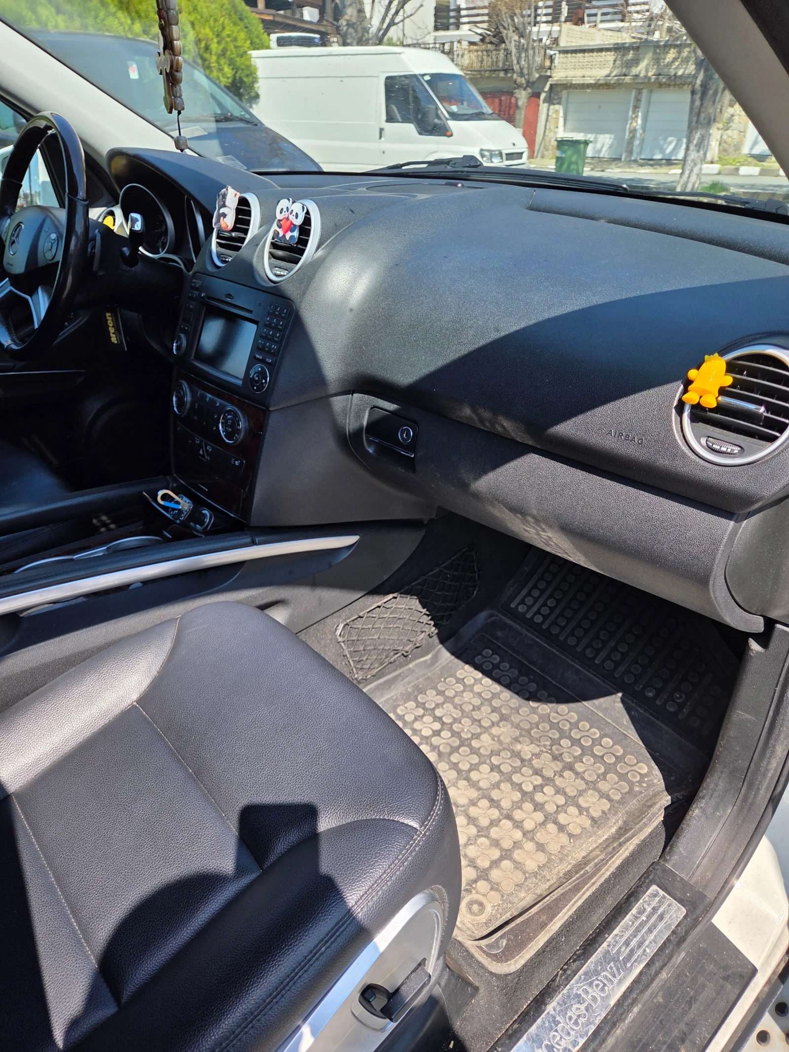 Mercedes-Benz ML 350  - изображение 7