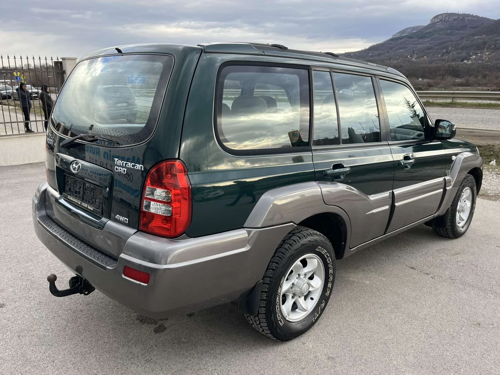 Hyundai Terracan 84 000км 2.9CRDI 163кс 4Х4 БЪРЗИ, БАВНИ И БЛОКАЖ - изображение 4