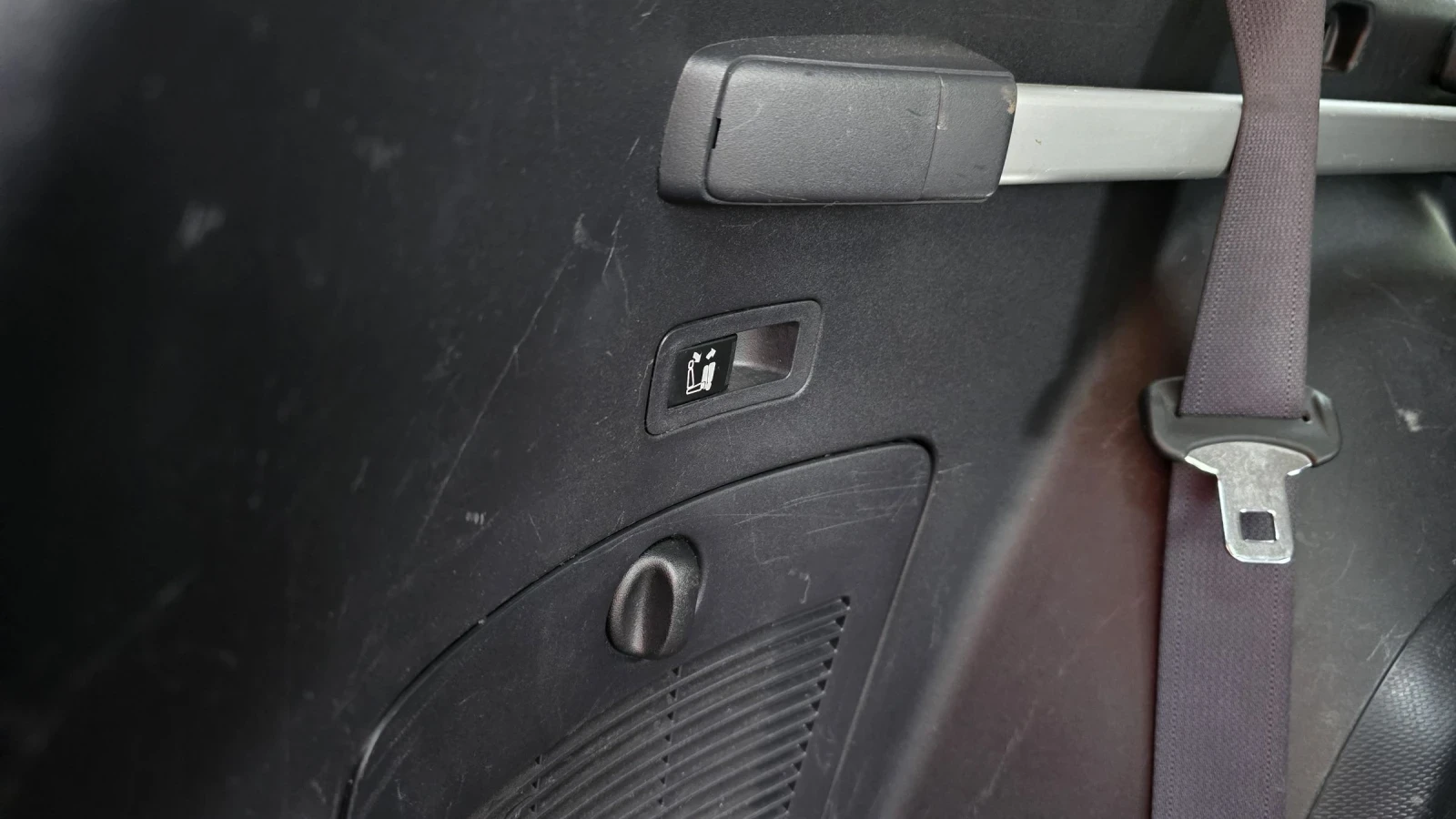 Peugeot 4007 2.2 HDI - изображение 7