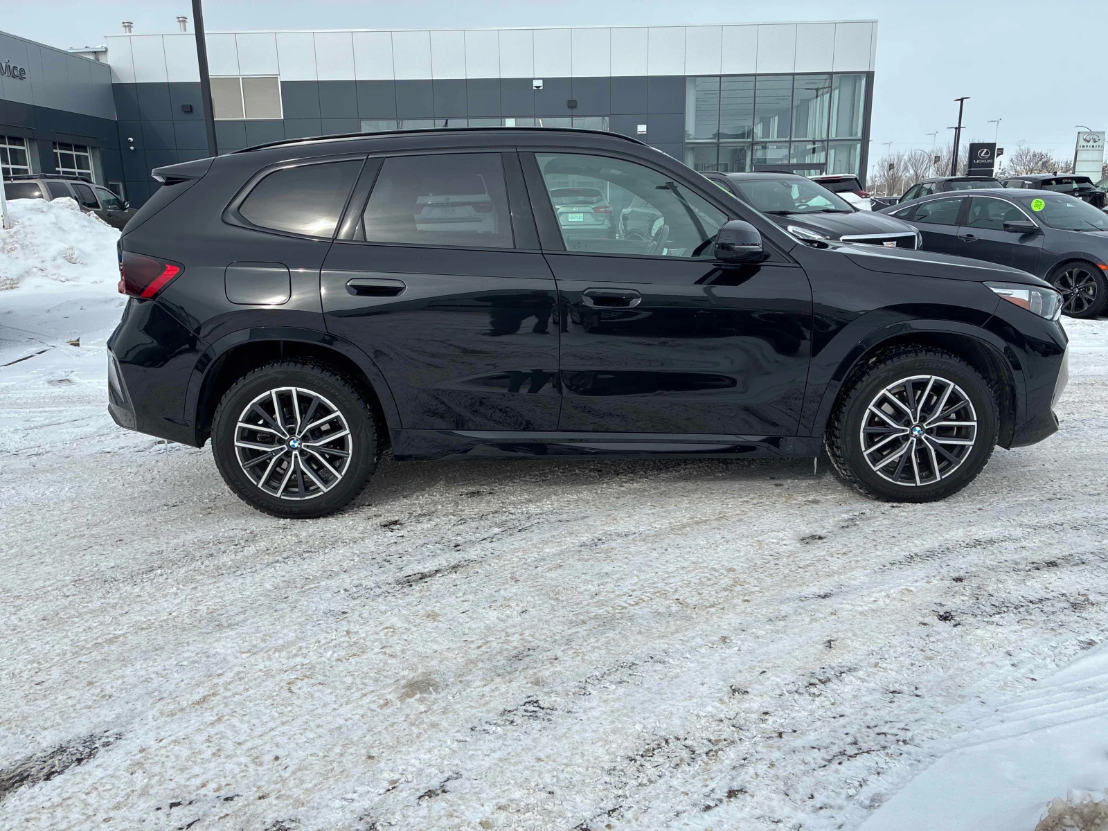 BMW X1 * * CARFAX * * АВТО КРЕДИТ * * , снимка 3 - Автомобили и джипове - 53829733