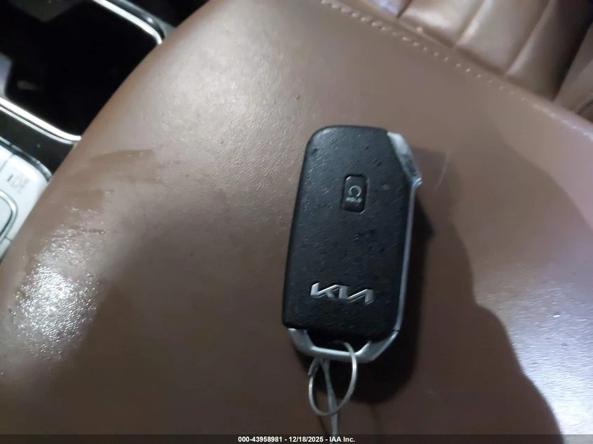 Kia Telluride 3.8L V-6 DI, DOHC, VVT, 291HP All Wheel Drive | Mobile.bg � ����������� 11