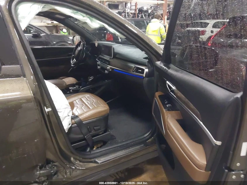 Kia Telluride 3.8L V-6 DI, DOHC, VVT, 291HP All Wheel Drive | Mobile.bg � ����������� 5