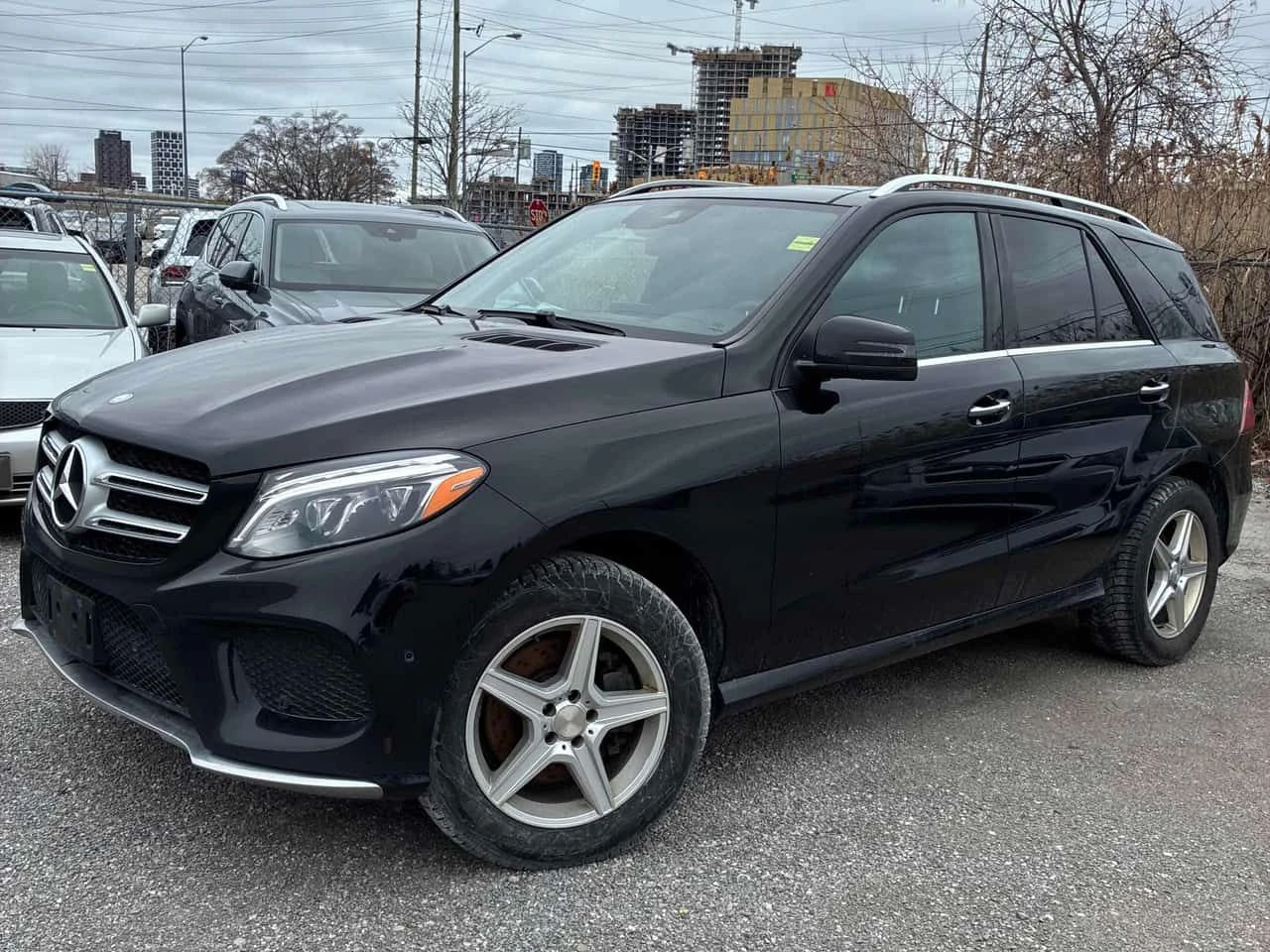 Mercedes-Benz GLE 350d  CARFAX, снимка 2 - Автомобили и джипове - 54097584