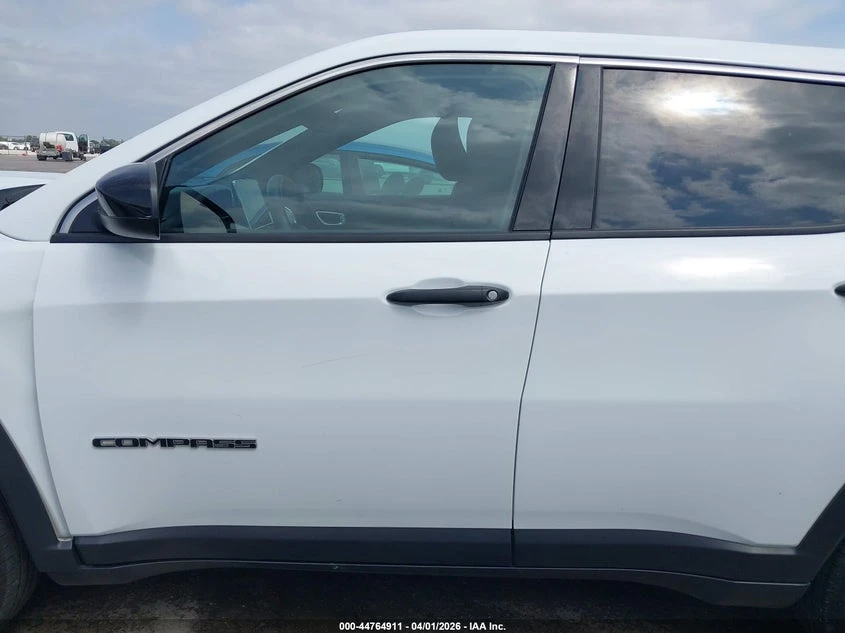 Jeep Compass 2.0L I-4 DI, DOHC, VVT, TURBO, 200HP 4X4 Drive | Mobile.bg � ����������� 14