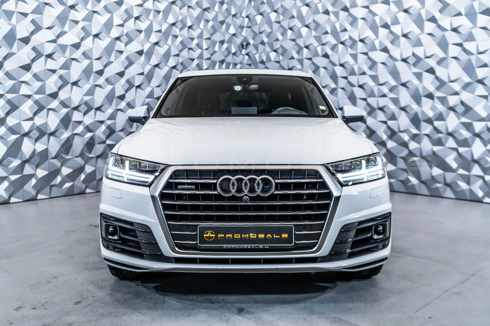 Audi Q7 S-line 3.0TDI quatt* Pano* Bose* , снимка 2 - Автомобили и джипове - 54478301