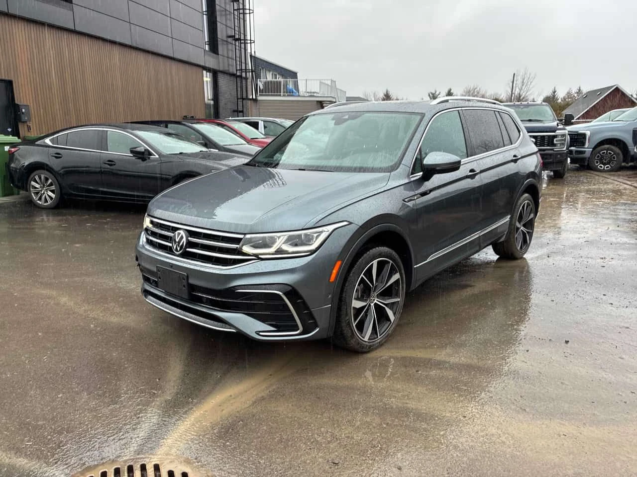 VW Tiguan Highline R Line| ПОДГРЕВ| ОБДУХ| КЛИПОВЕ| CARFAX