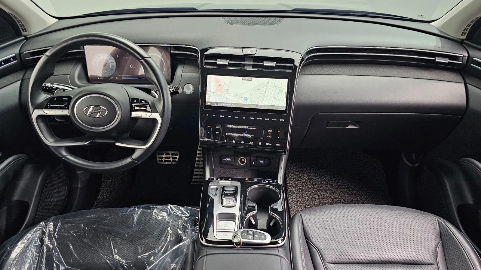 Hyundai Tucson, снимка 6 - Автомобили и джипове - 54895642
