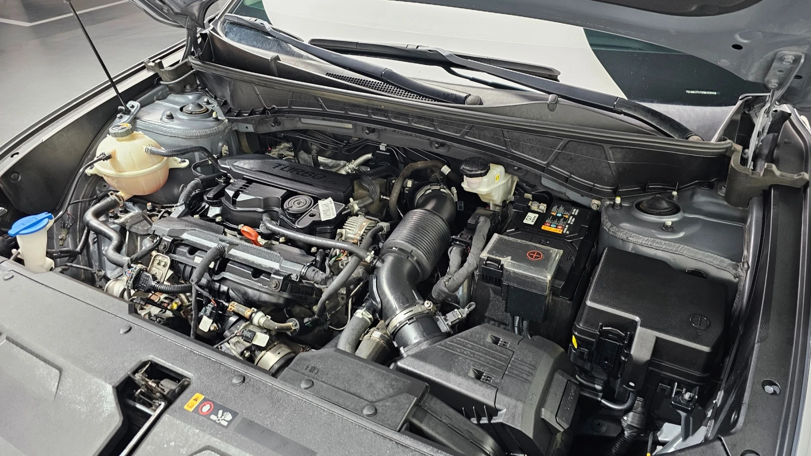 Hyundai Tucson, снимка 5 - Автомобили и джипове - 54895642