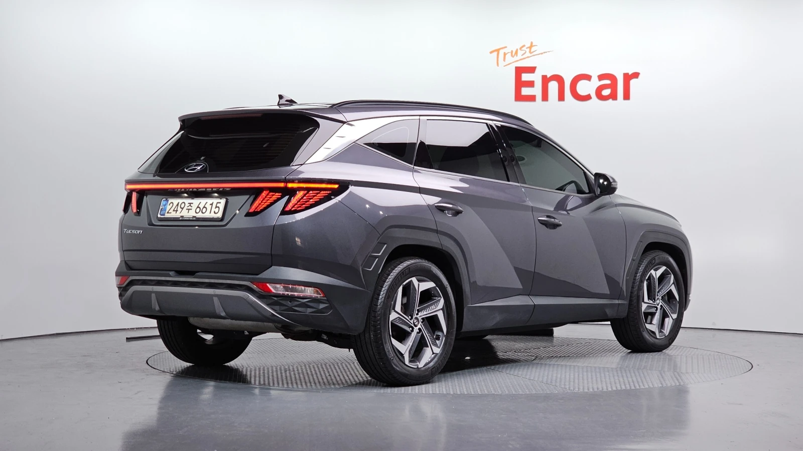 Hyundai Tucson, снимка 2 - Автомобили и джипове - 54895642