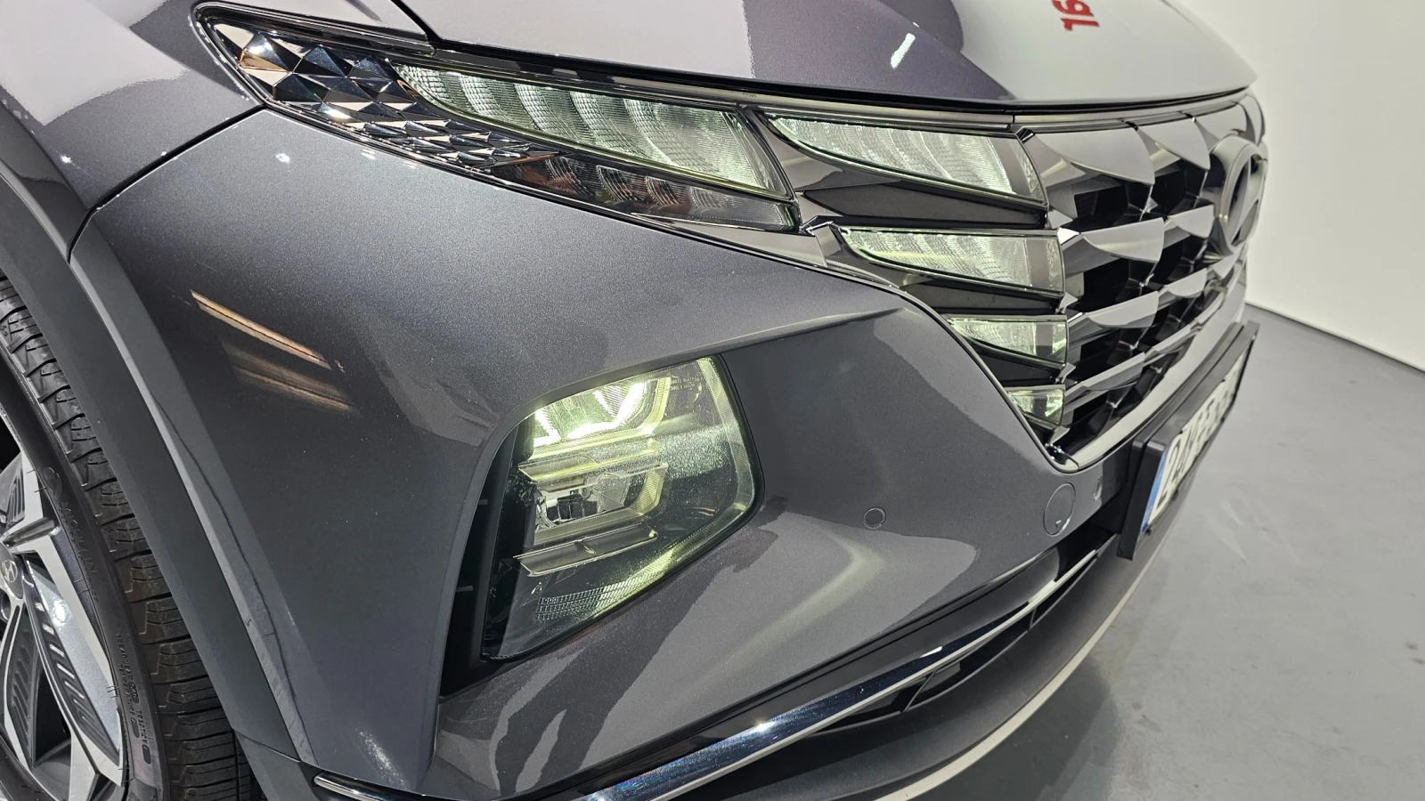 Hyundai Tucson, снимка 3 - Автомобили и джипове - 54895642