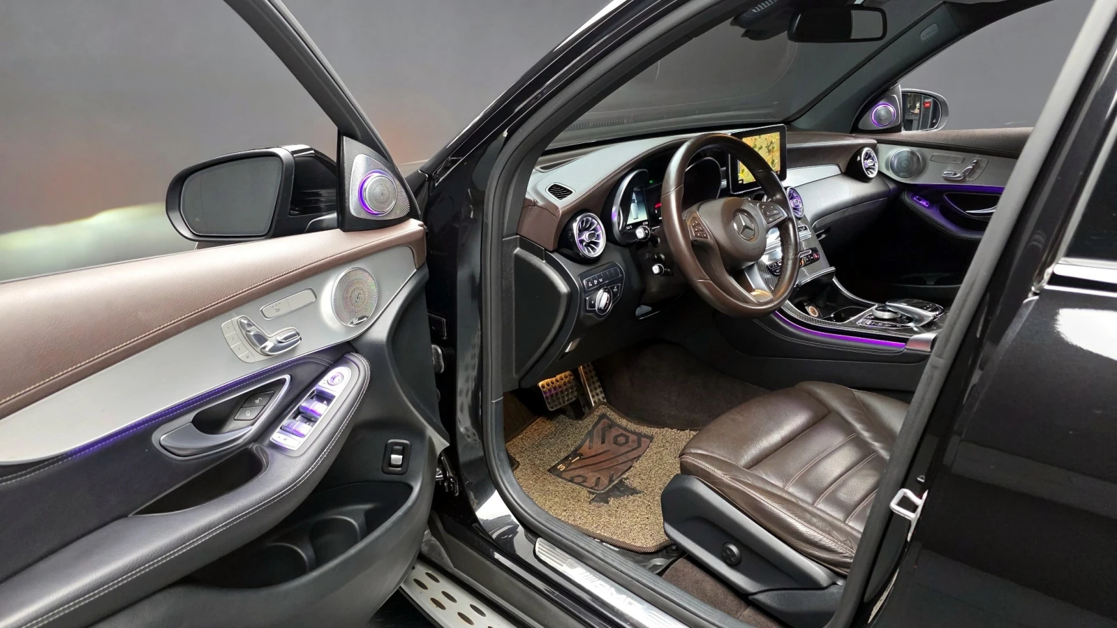 Mercedes-Benz GLC 43 AMG AMG line/360 Cam/Подгрев/HUD/ПАНОРАМА, снимка 6 - Автомобили и джипове - 55081543