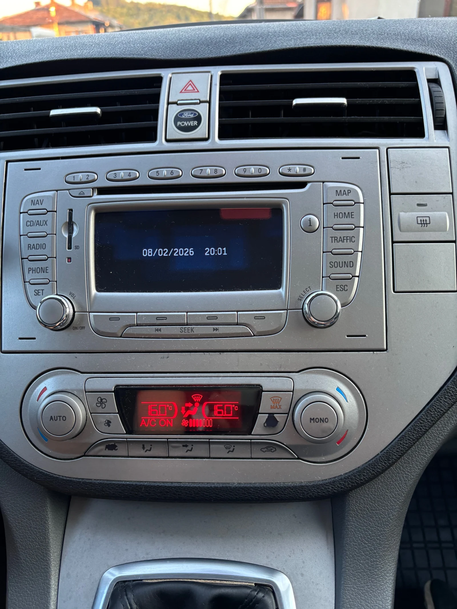 Ford Kuga  Панорама, снимка 17 - Автомобили и джипове - 55524318