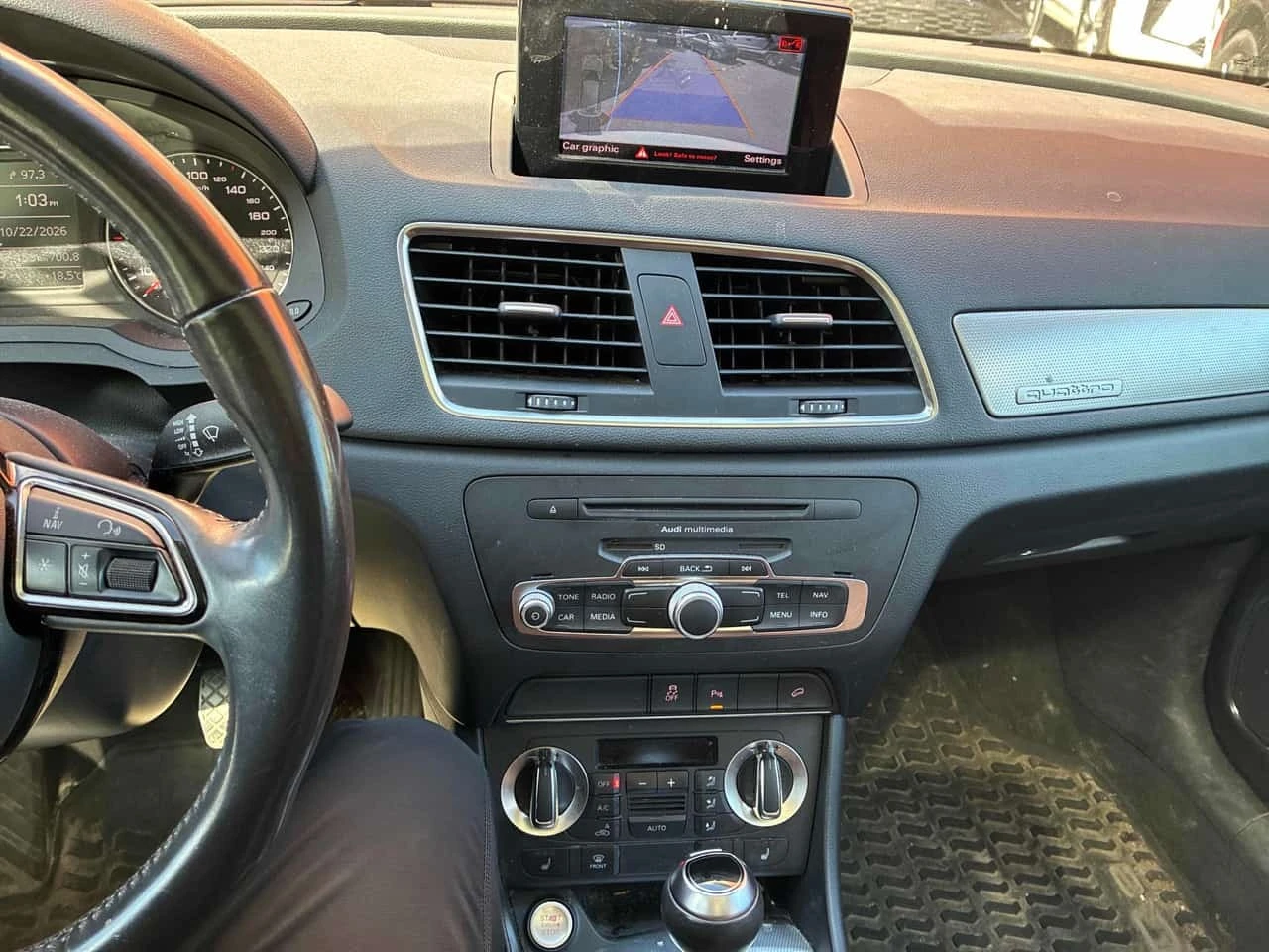 Audi Q3 * Technik * CARFAX * ОПЦИЯ ЗА ФИНАНСИРАНЕ * , снимка 9 - Автомобили и джипове - 56223829