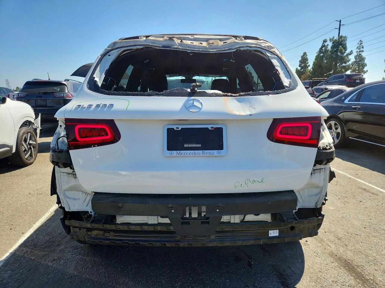 Mercedes-Benz GLC 300, снимка 6 - Автомобили и джипове - 56346813