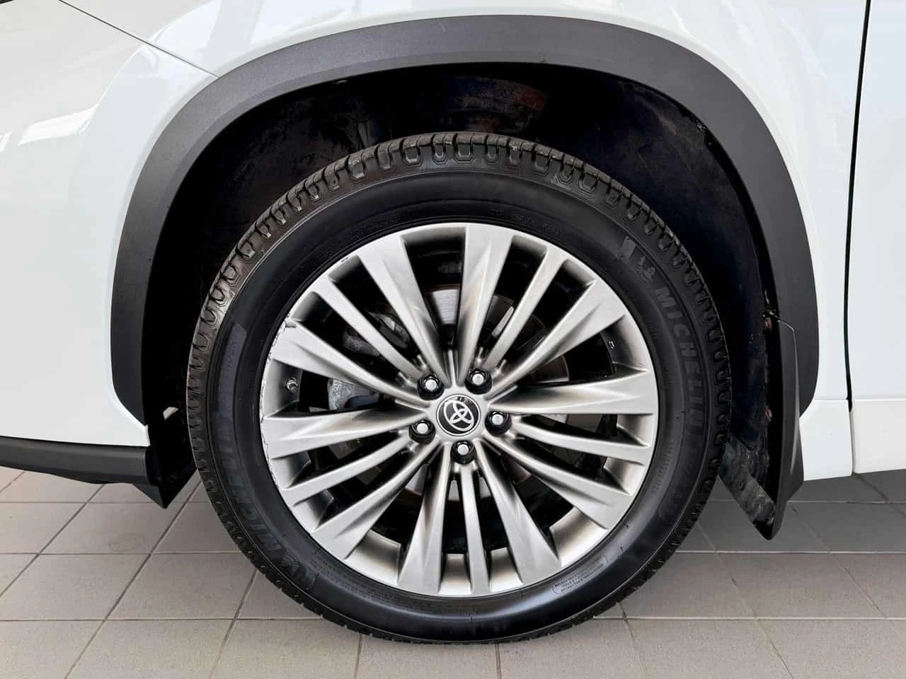 Toyota Highlander  Limited AWD/CARFAX/����������� | Mobile.bg � ����������� 7