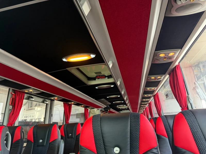 Mercedes-Benz Tourismo O 350 RHD 61 МЕСТА, снимка 4 - Бусове и автобуси - 50570129