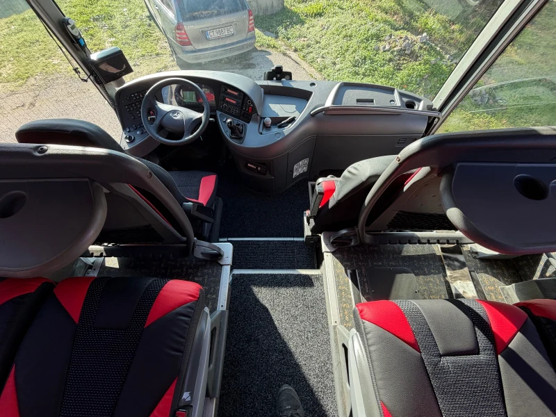 Mercedes-Benz Tourismo O 350 RHD 61 МЕСТА, снимка 4 - Бусове и автобуси - 50570129