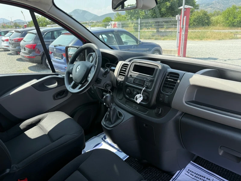 Renault Trafic (KATO НОВА), снимка 15 - Бусове и автобуси - 50639241