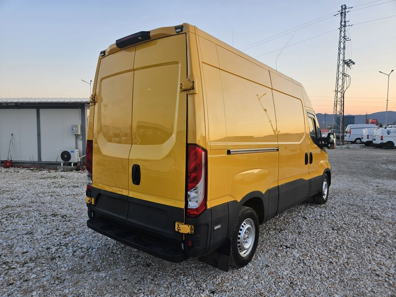 Iveco Daily 35s18 - изображение 5