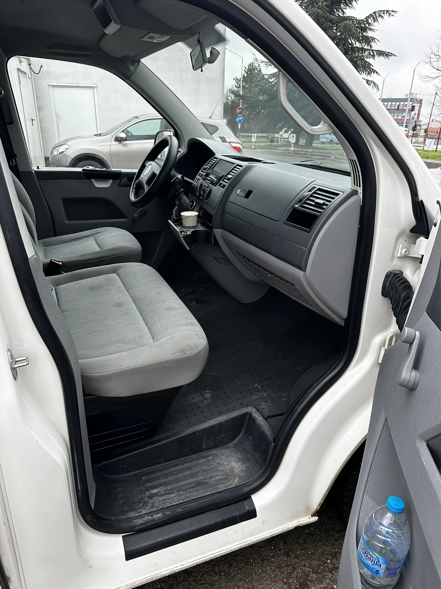 VW T5 1.9TDI, снимка 7 - Бусове и автобуси - 54005796