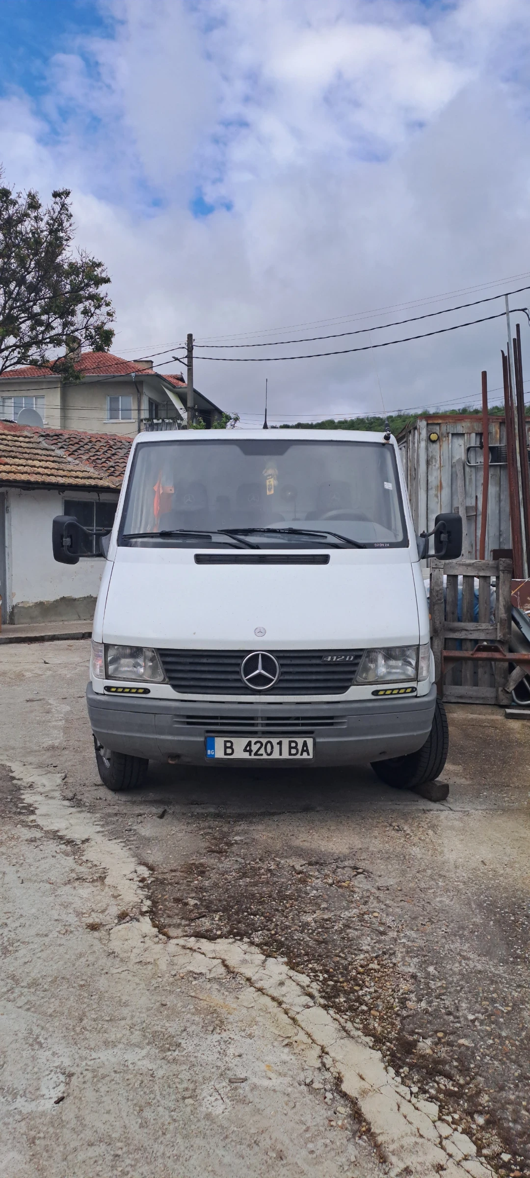 Mercedes-Benz Sprinter 412 2.9