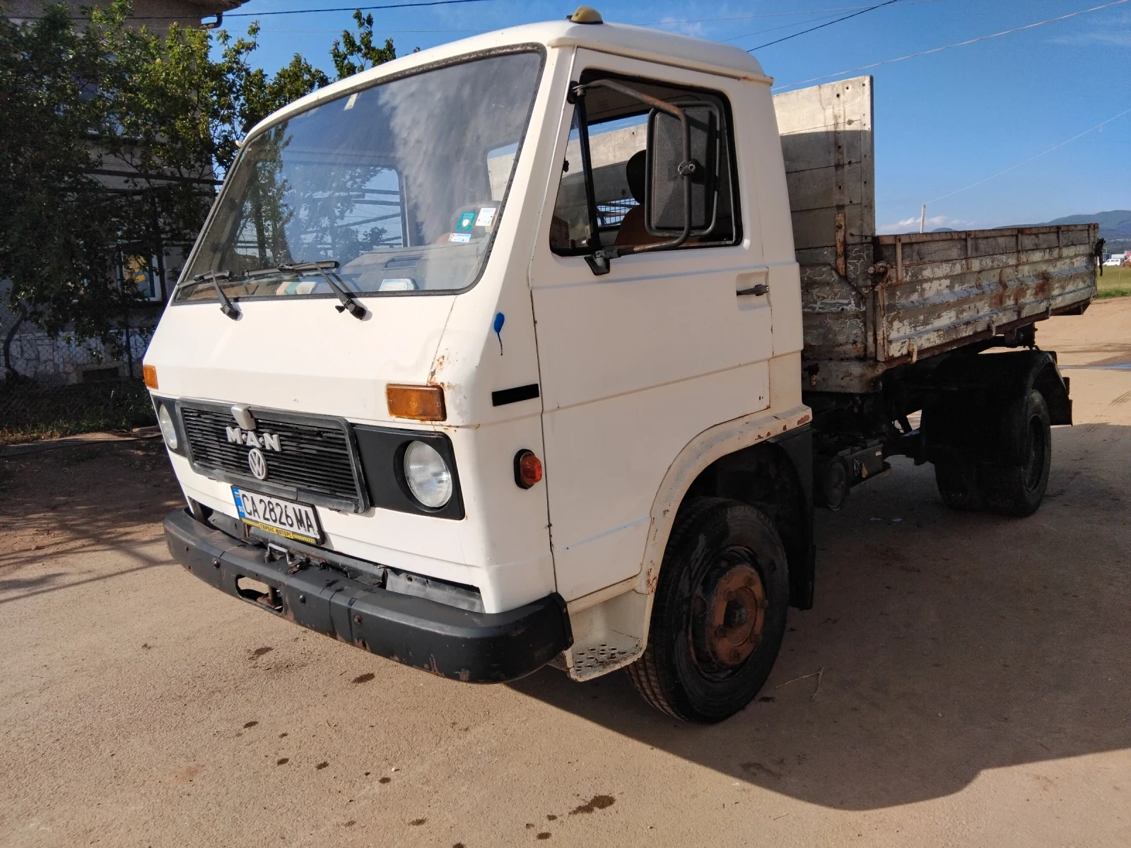 Man 8-90 | Mobile.bg   1