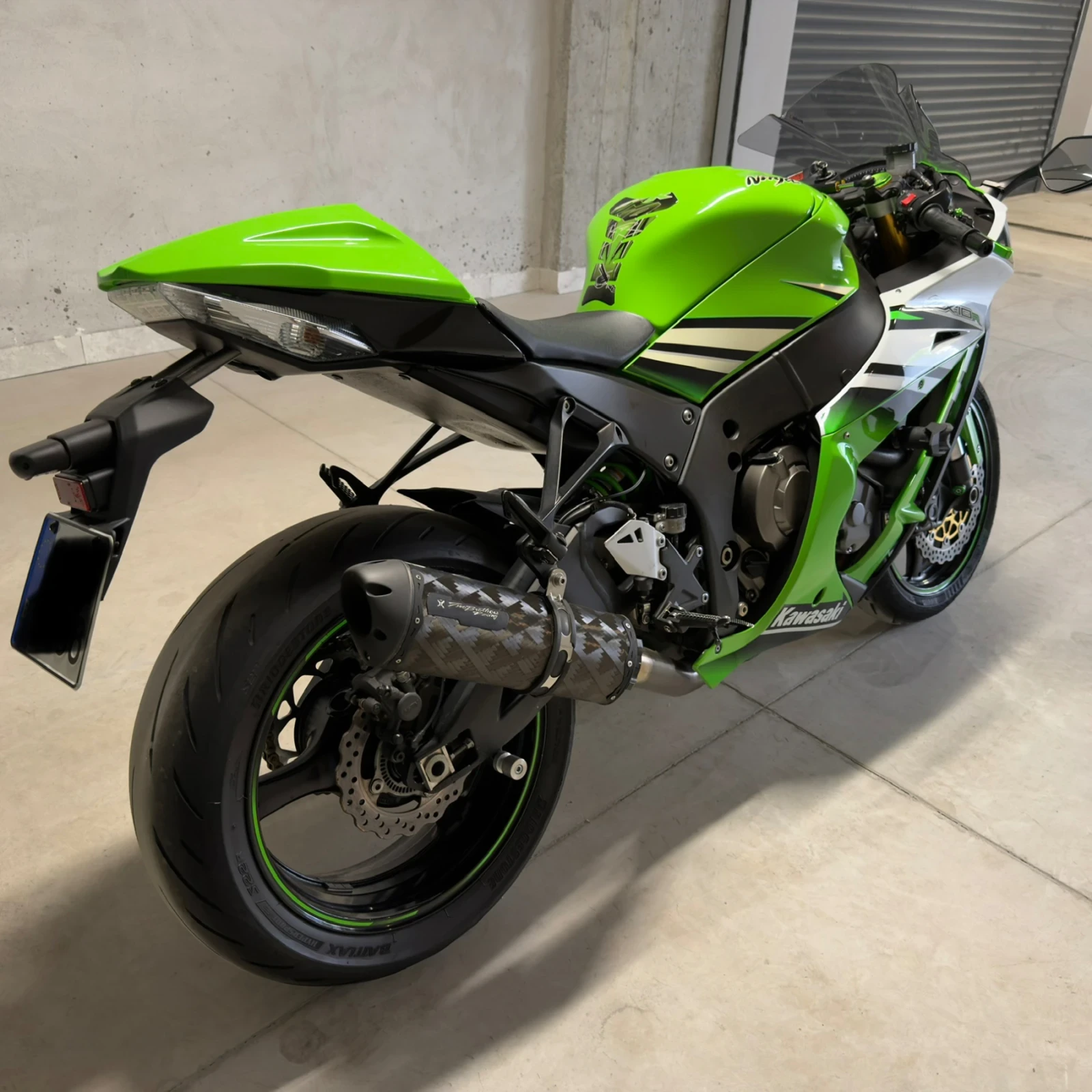 Kawasaki Ninja ZX-10R - 30 ANNIVERSARY, снимка 2 - Мотоциклети и мототехника - 54651721