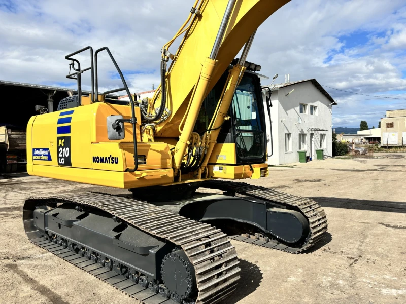 Багер Komatsu PC210 LCI , снимка 6 - Индустриална техника - 47342392