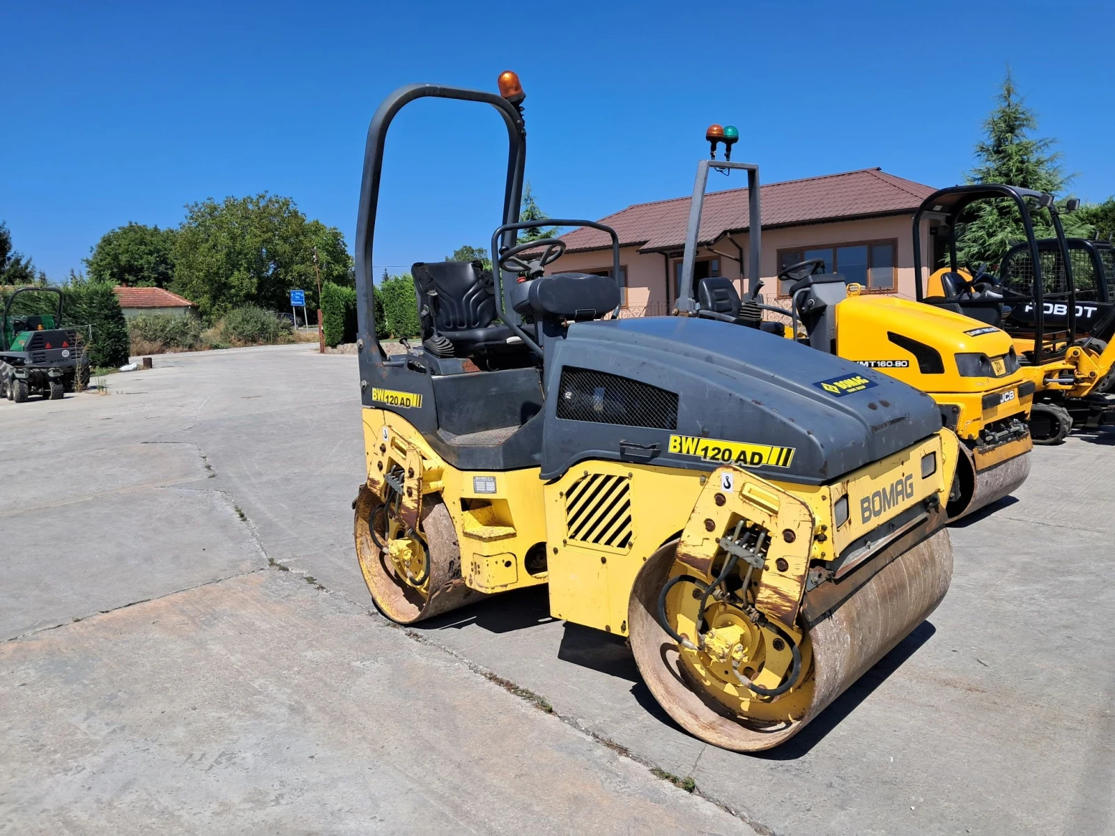 Валяк BOMAG BW 120AD-4
