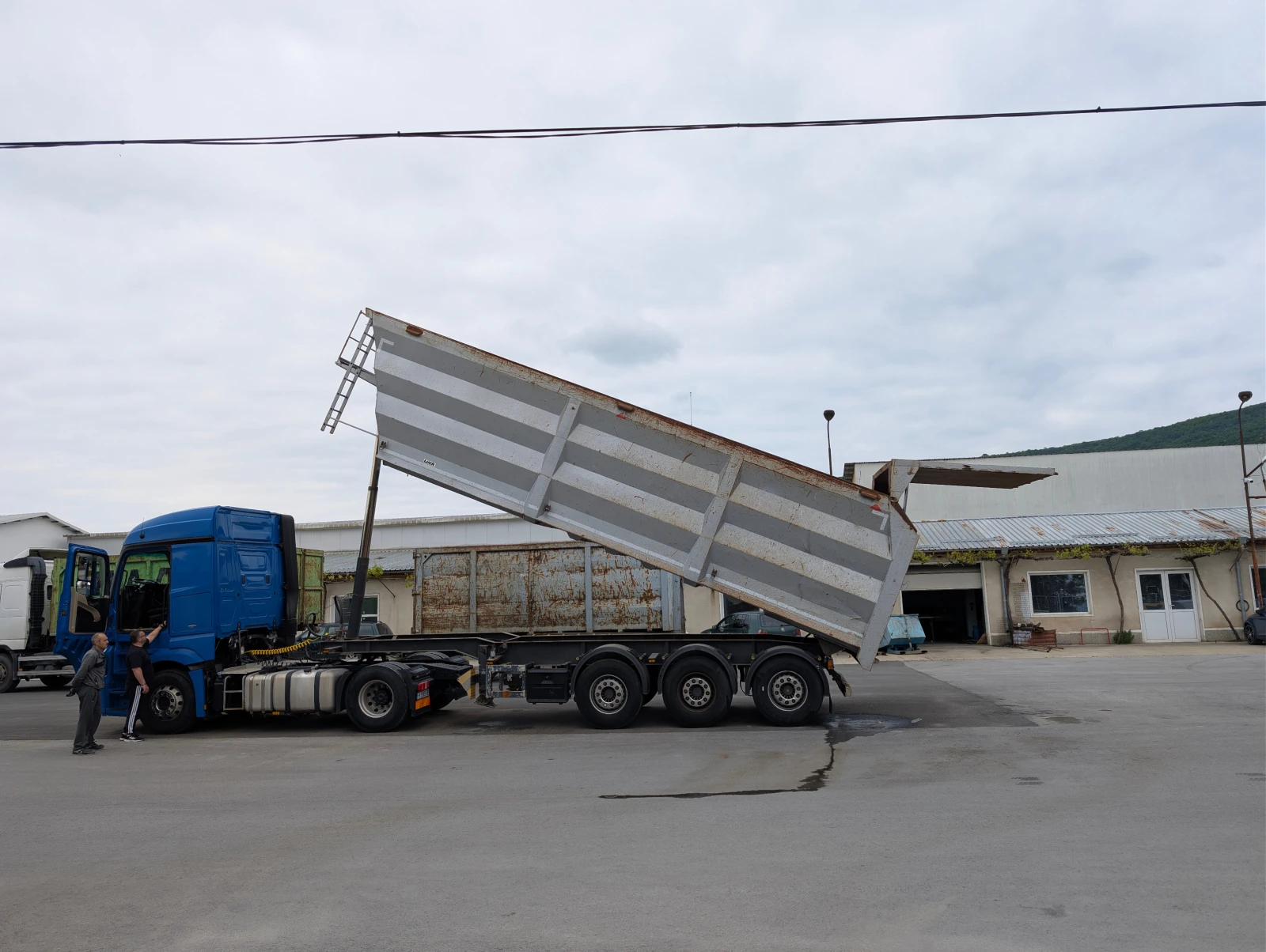 Полуремарке Stas luck 55cb hardox, снимка 11 - Ремаркета - 54560556