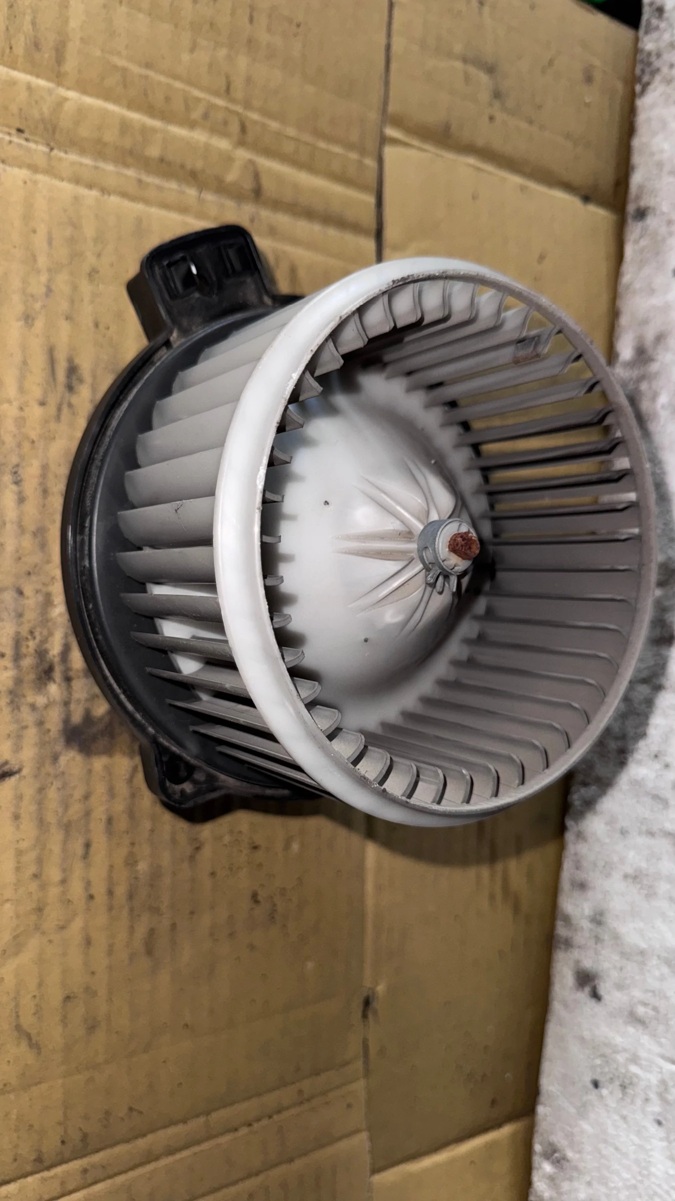 ���������� �� ����� �a Kia Sorento - B30883-0230 / A0540222C | Mobile.bg � ����������� 1