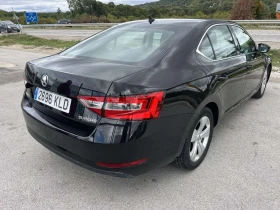 Skoda Superb 2.0TDI 150к 6 СКОРОСТИ EURO 6 DISTRONIK АВТОПИЛОТ , снимка 4