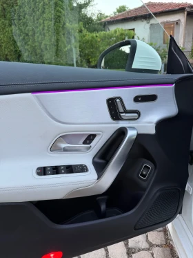 Mercedes-Benz CLA 250 AMG Line, 4-Matic, Multibeam, PANO, Camera, снимка 14