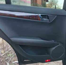 Mercedes-Benz C 300, снимка 7