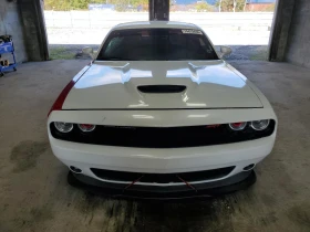 Dodge Challenger SRT 392 , снимка 5