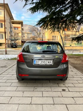     Kia Ceed 1.6CRDi/6/.  